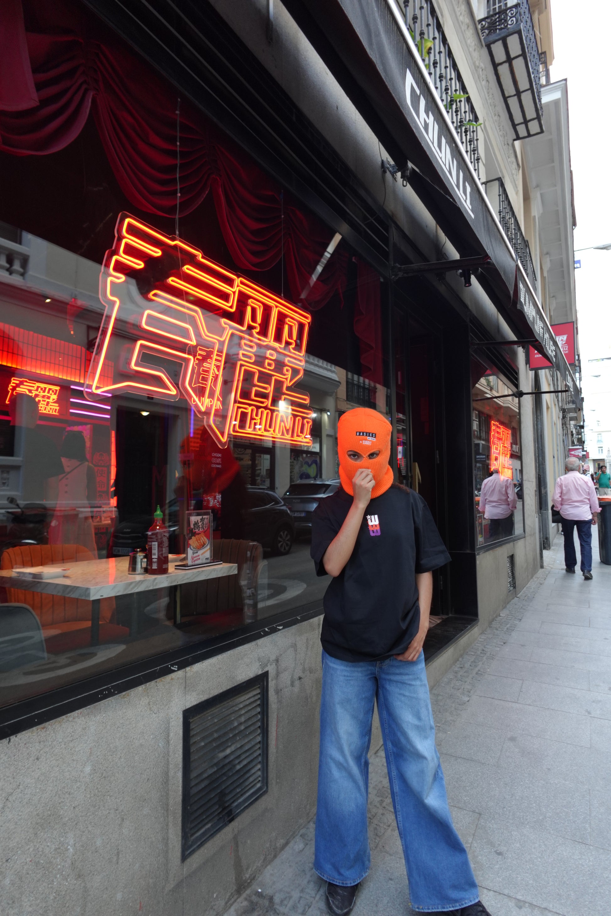 SKULL TRAP BLACK TEE